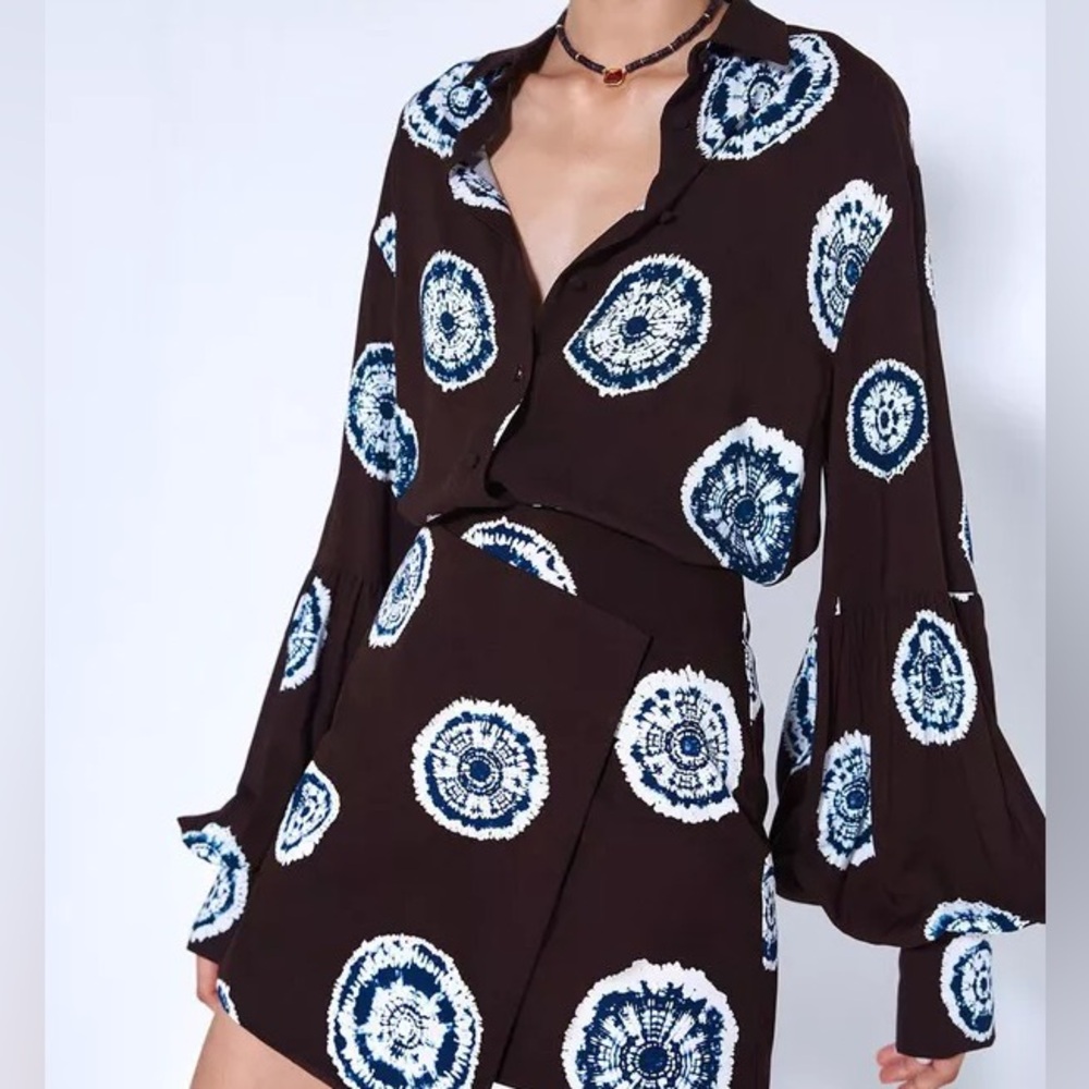 ALEXIS Merlin button down top
